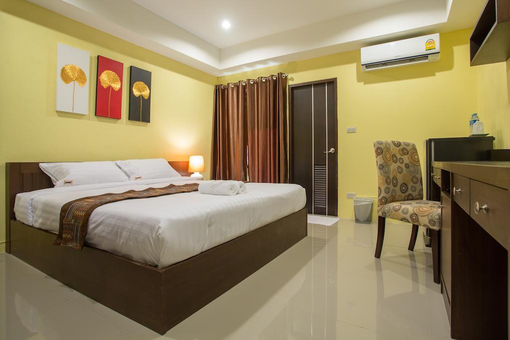 Tl Hotel