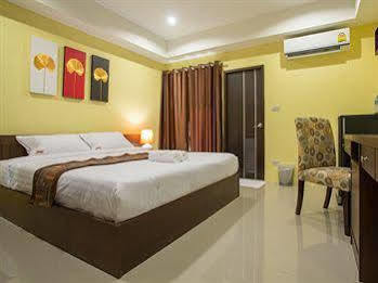 Tl Hotel
